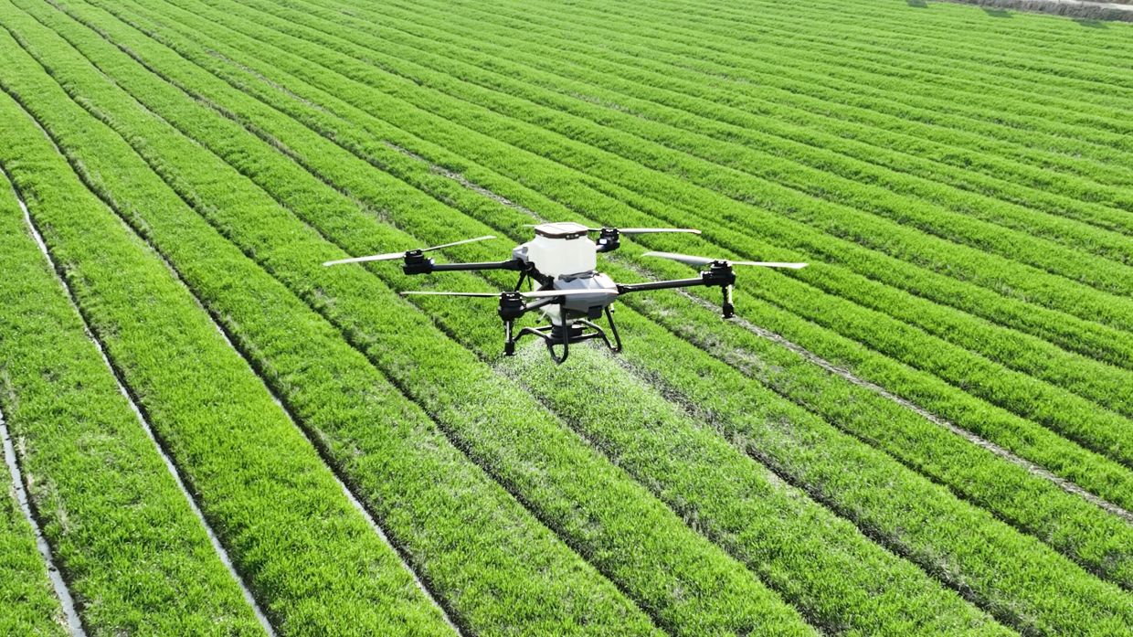 Cum agricultura din România poate beneficia de progresele în tehnologia 5G și dronele agricole