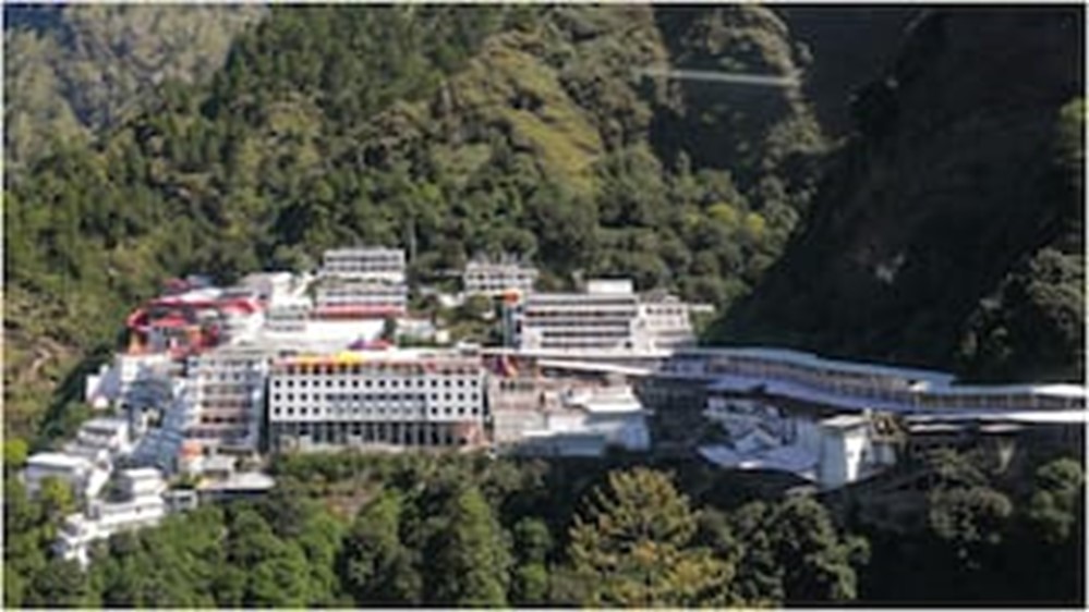 SMVDSB utilizează tehnologia dronelor pentru dispersarea semințelor în munții Trikuta și plantarea a milioane de puieți