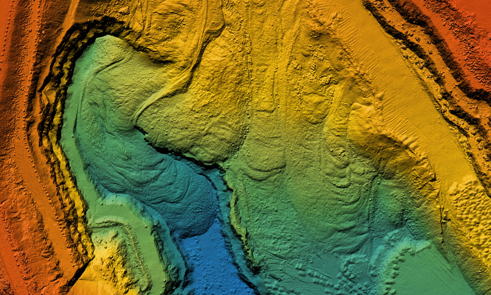 Modul în care tehnologia dronelor transformă fluxurile de lucru moderne în topografie