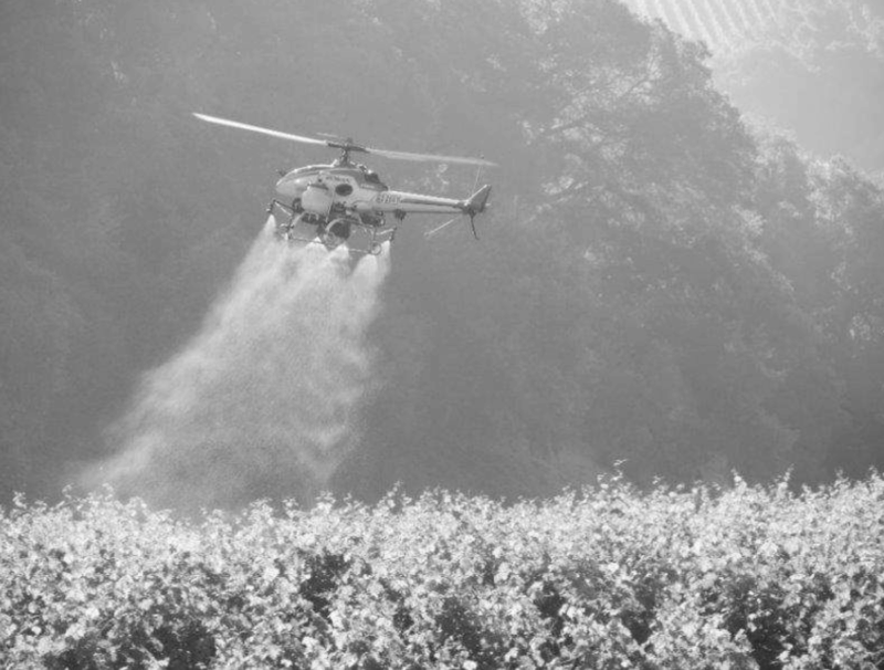 ArgenTech și Yamaha prezintă drona de pulverizare agricolă la podgoria din Oregon